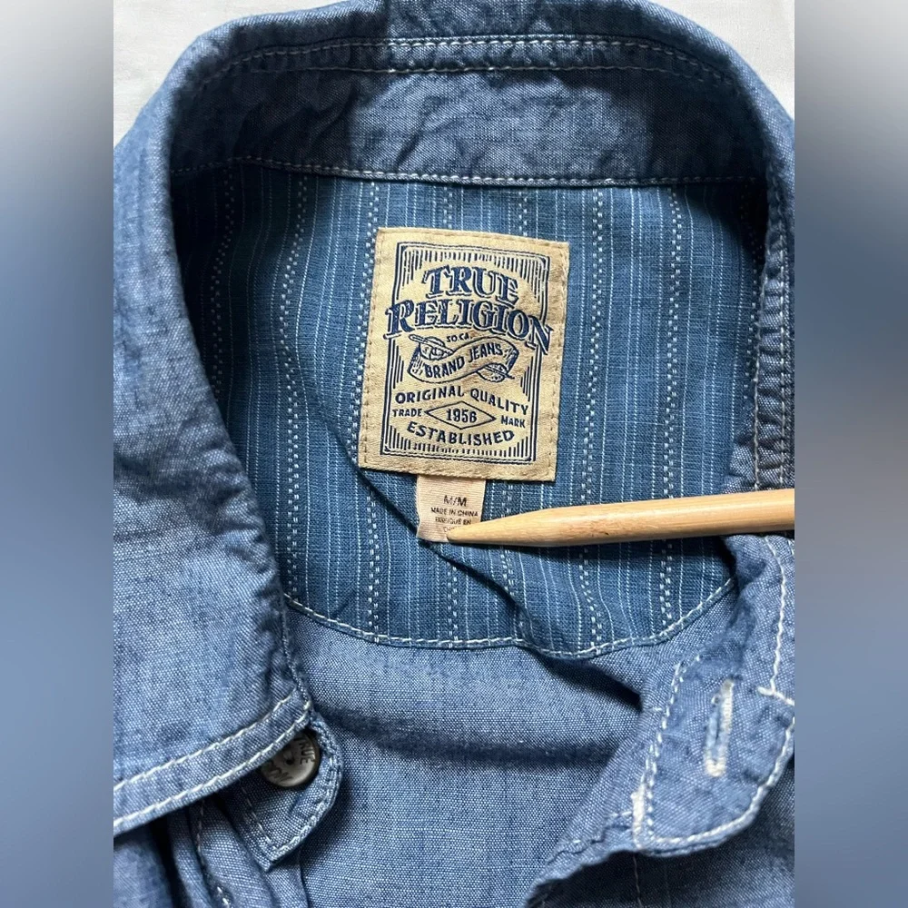 True‎ Religion Denim Shirt SZ M